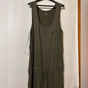 Green ana jumpsuit size L
